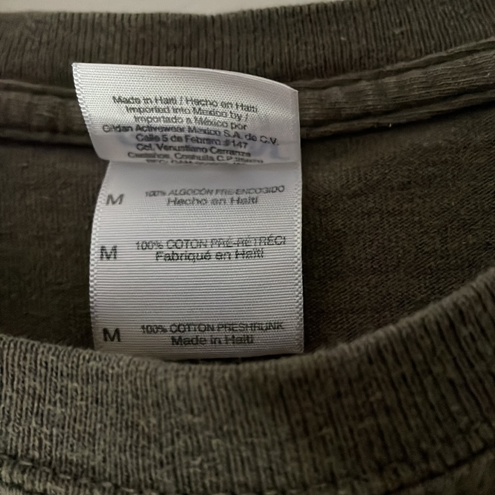 Luke Bryan Gildan 2013 Dirt Road Diaries Concert Tee - Picture 4 of 12